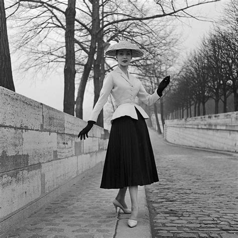 christian dior miss dior 1947|Christian Dior new look collection 1947.